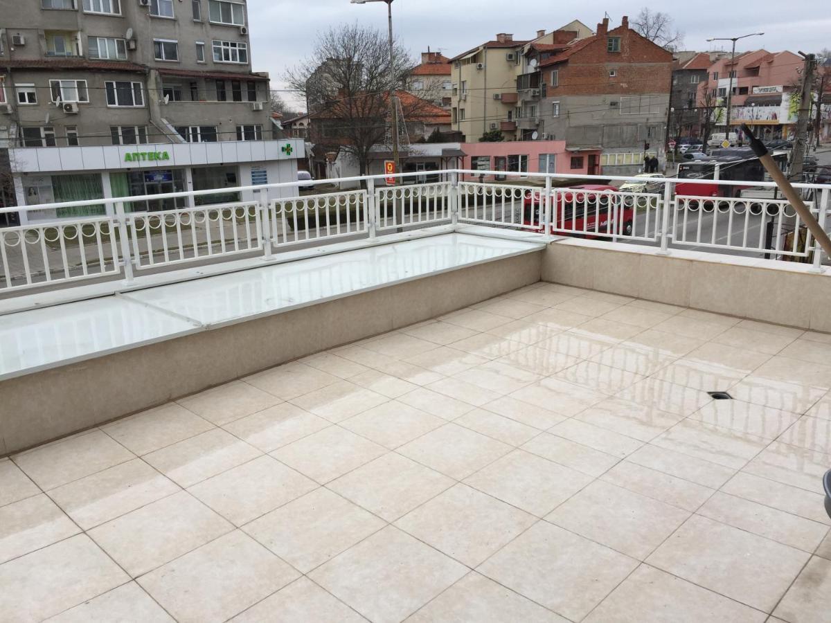 Family Hotel - City Hotel Yambol Exterior foto